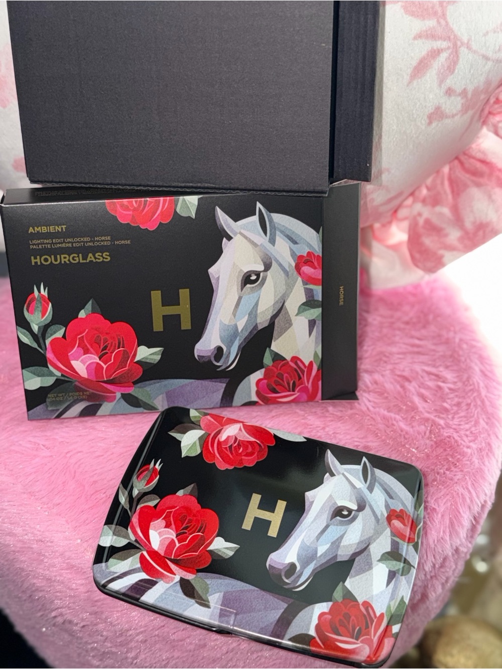 Hourglass Ambient Lighting Palette —  Horse